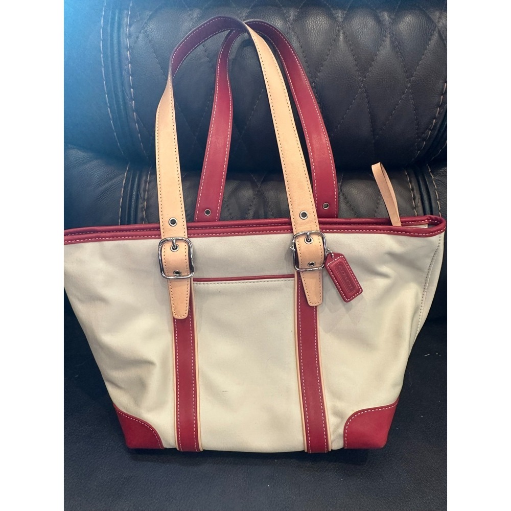 Coach Large Red White Pebbled Leather Tote Bag Zip Closure Handbag